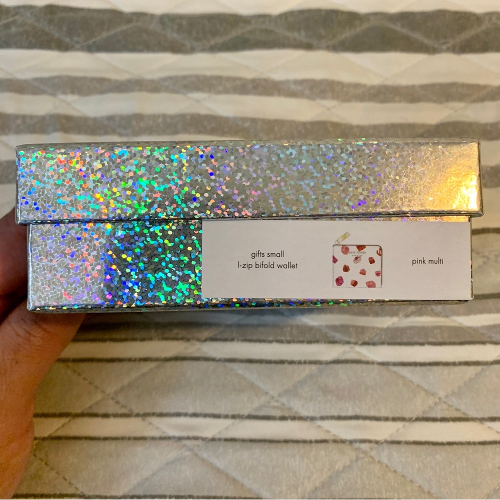SOLD❗️Kate Spade Pink Multi L-Zip Bifold Wallet - Picture 4 of 11